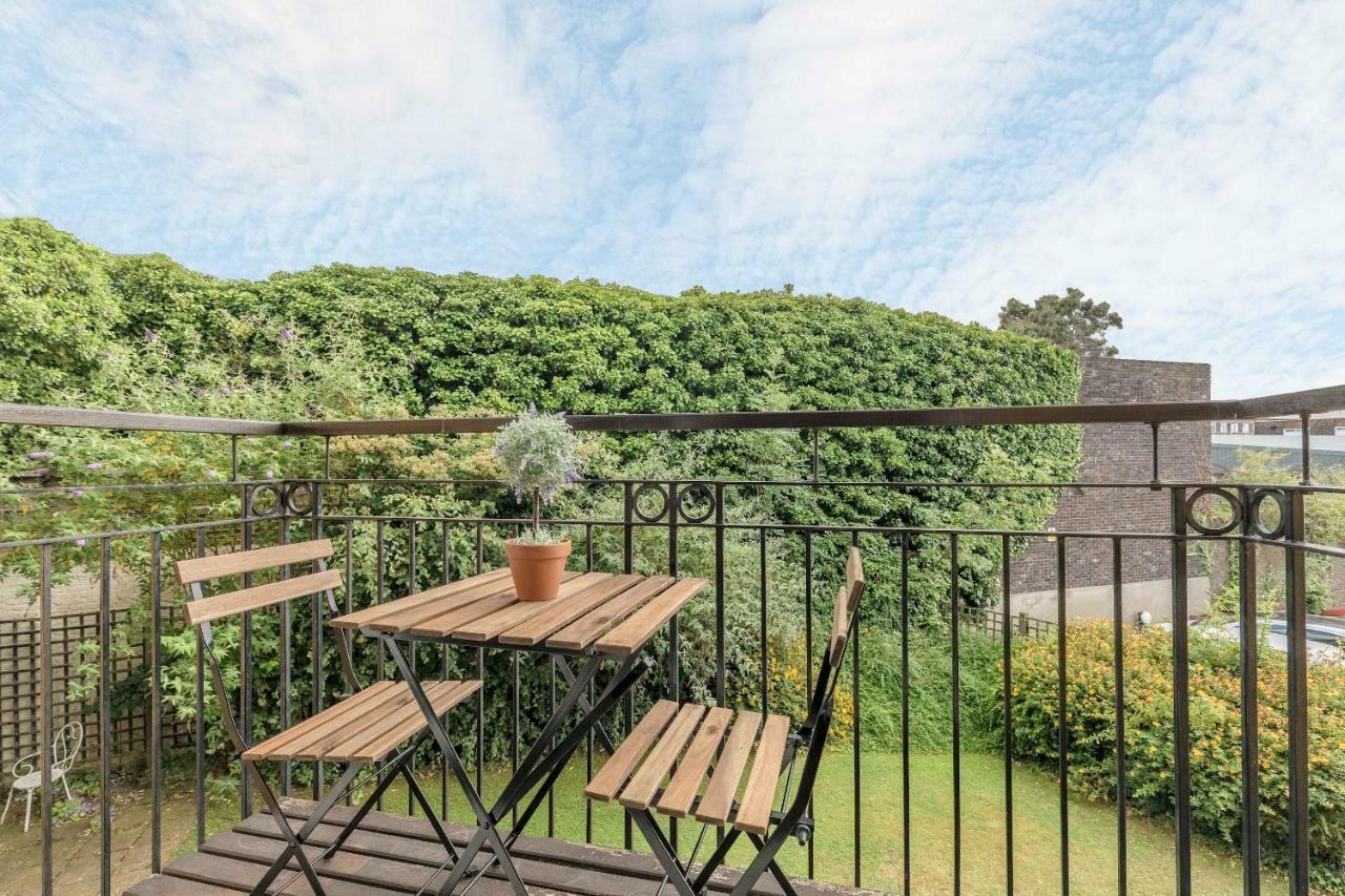 Modern Apartment Within Short Walk Of The Castle, High Street And Long Walk - Free Parking Windsor Eksteriør bilde